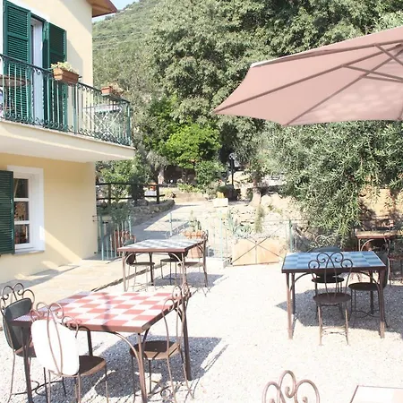 Gasthof Ai Cinque Campanili Finale Ligure