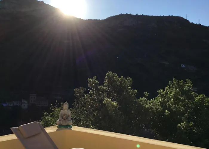 Ai Cinque Campanili בית הארחה